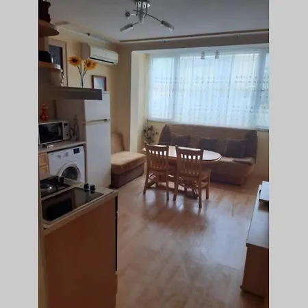 Apartment самостоятелен на брега на морето Obzor