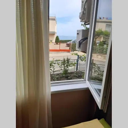 самостоятелен на брега на морето Apartment *