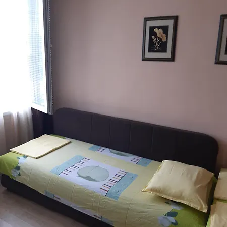 Apartment самостоятелен на брега на морето